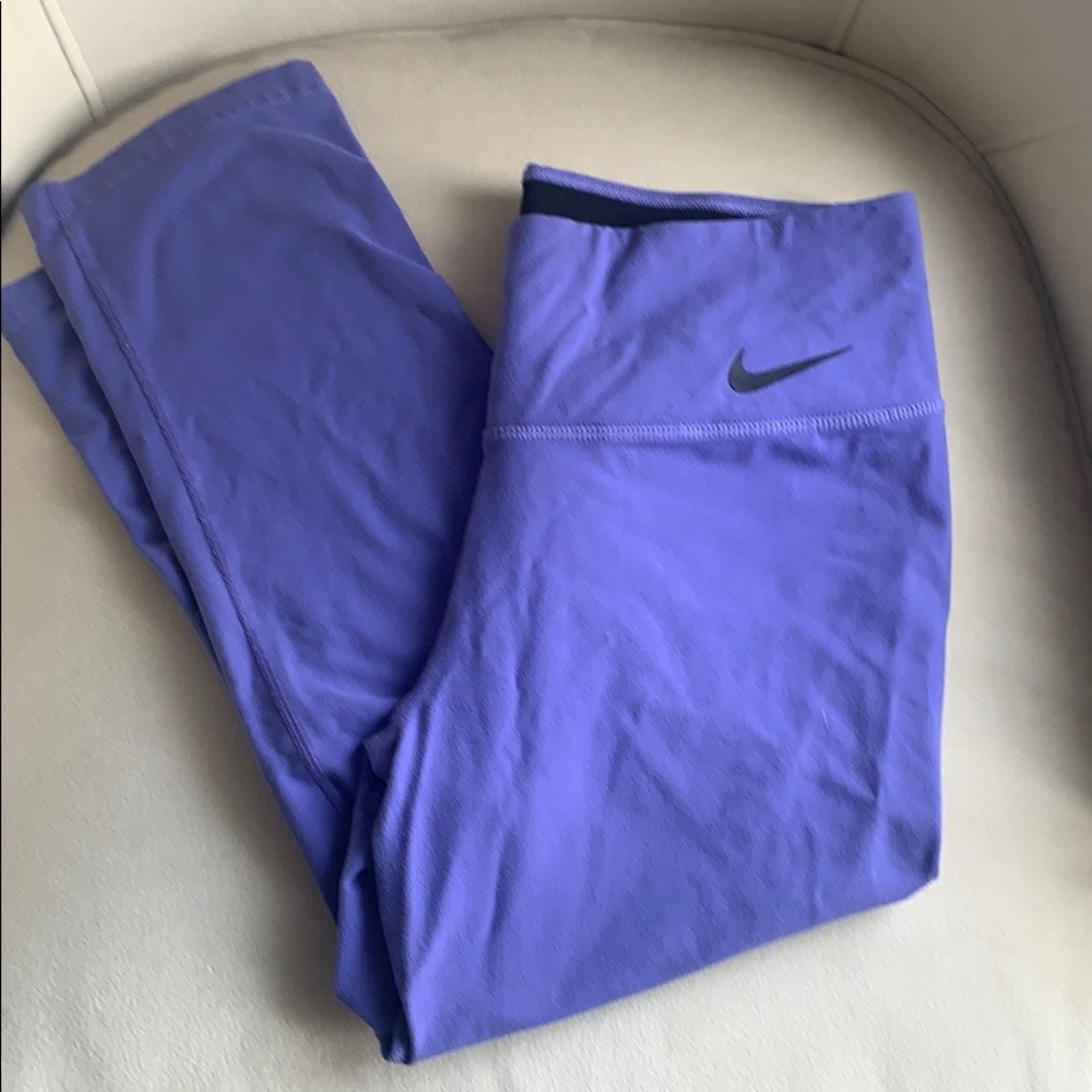 Purple Nike Cropped Leggings